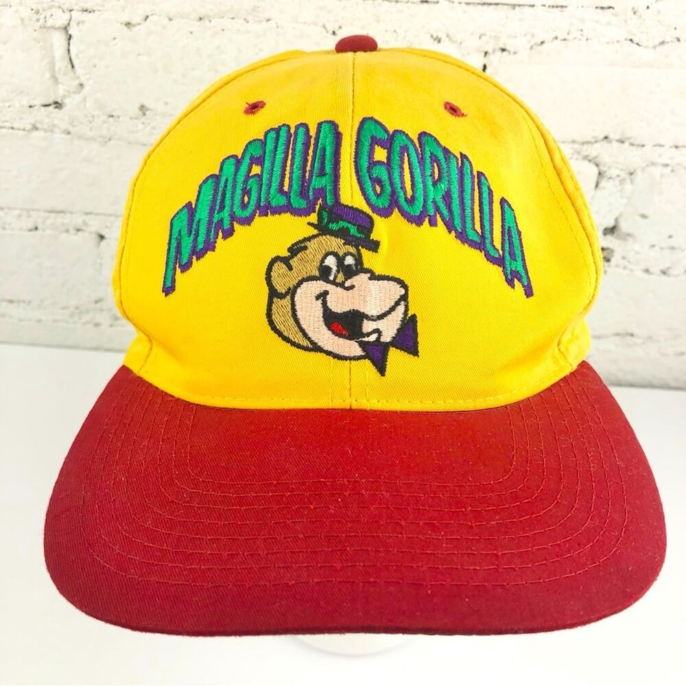 Rare Hanna Barbara Magilla Gorilla 90’s SnapBack Hat